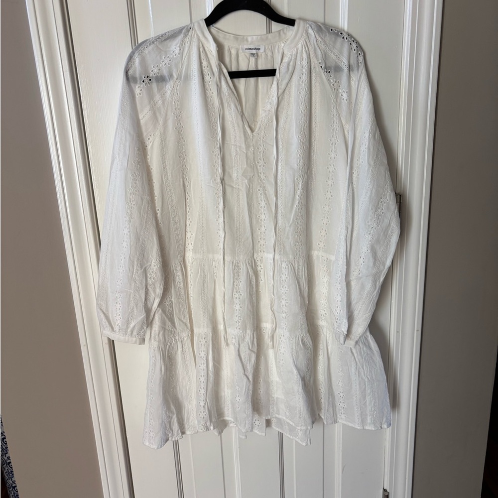 Elegant Eyelet  White Women's dress